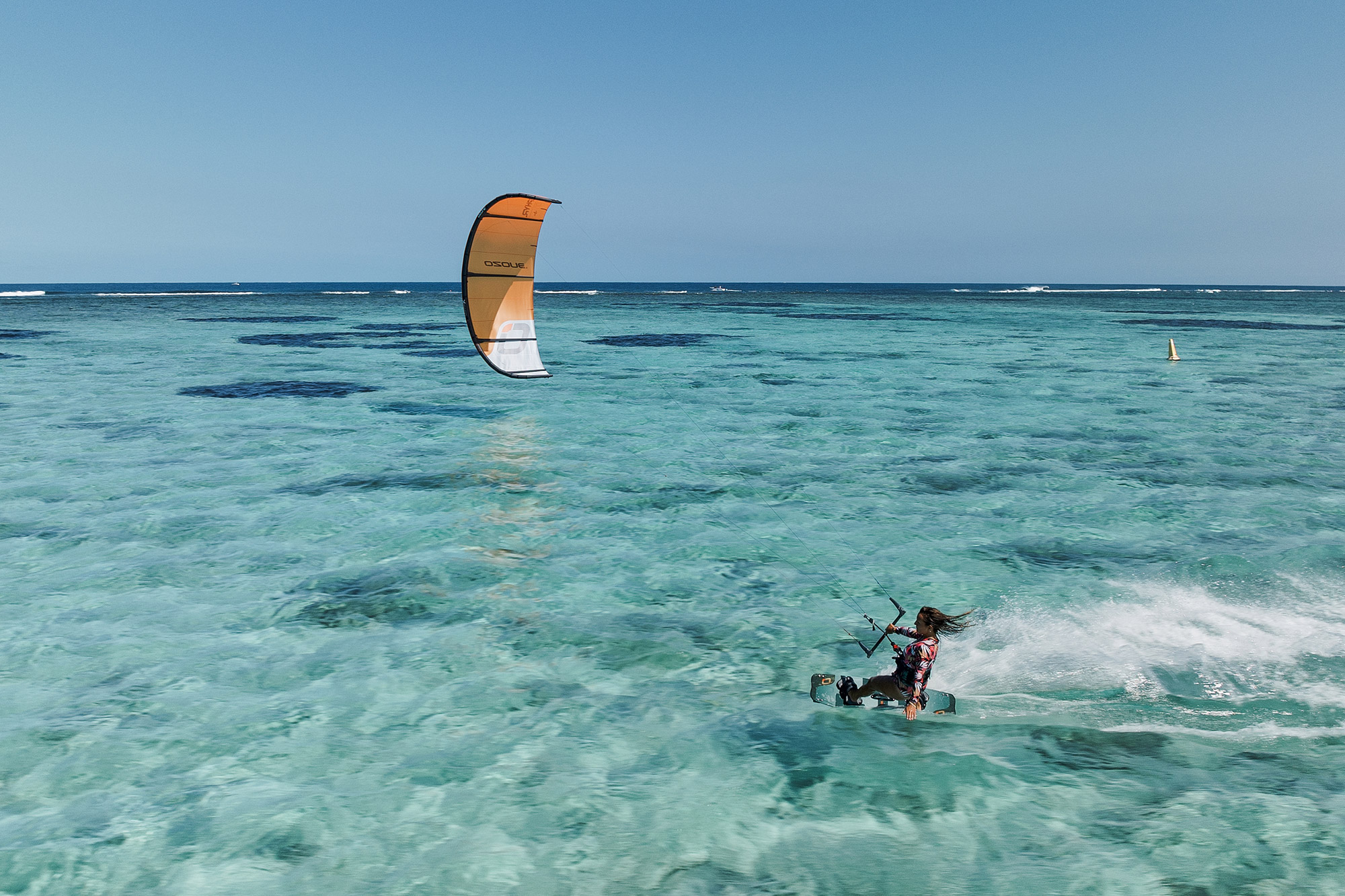 Ozone Zephyr V8 Ultra-X